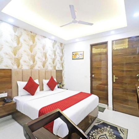 Hotel Vijaydeep Place Near Delhi Airport Neu-Delhi Exterior foto