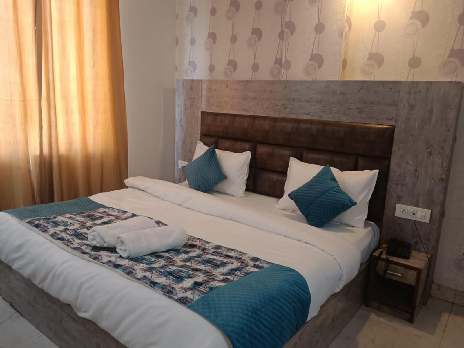 Hotel Vijaydeep Place Near Delhi Airport Neu-Delhi Exterior foto