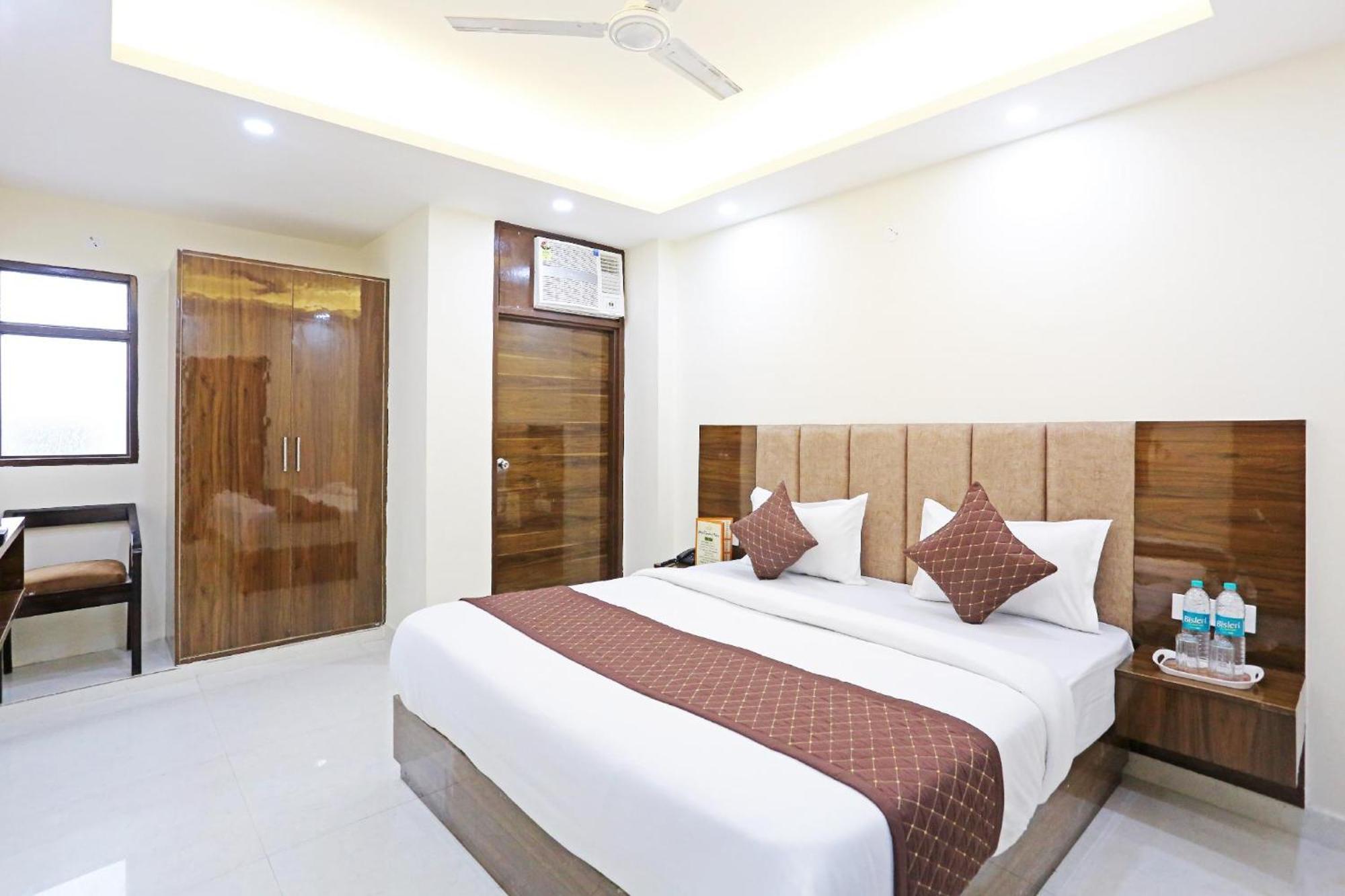 Hotel Vijaydeep Place Near Delhi Airport Neu-Delhi Exterior foto
