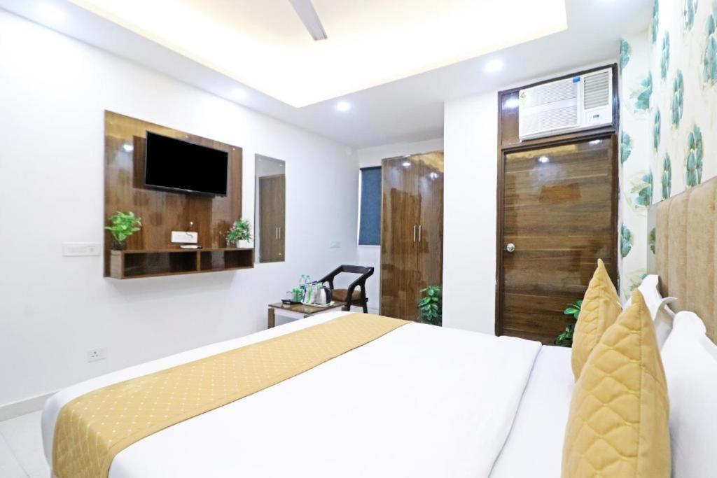 Hotel Vijaydeep Place Near Delhi Airport Neu-Delhi Exterior foto